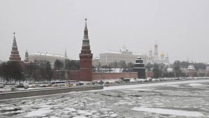 Putyin és Zelenszkij találkozója csak Moszkvában lehet – Kreml