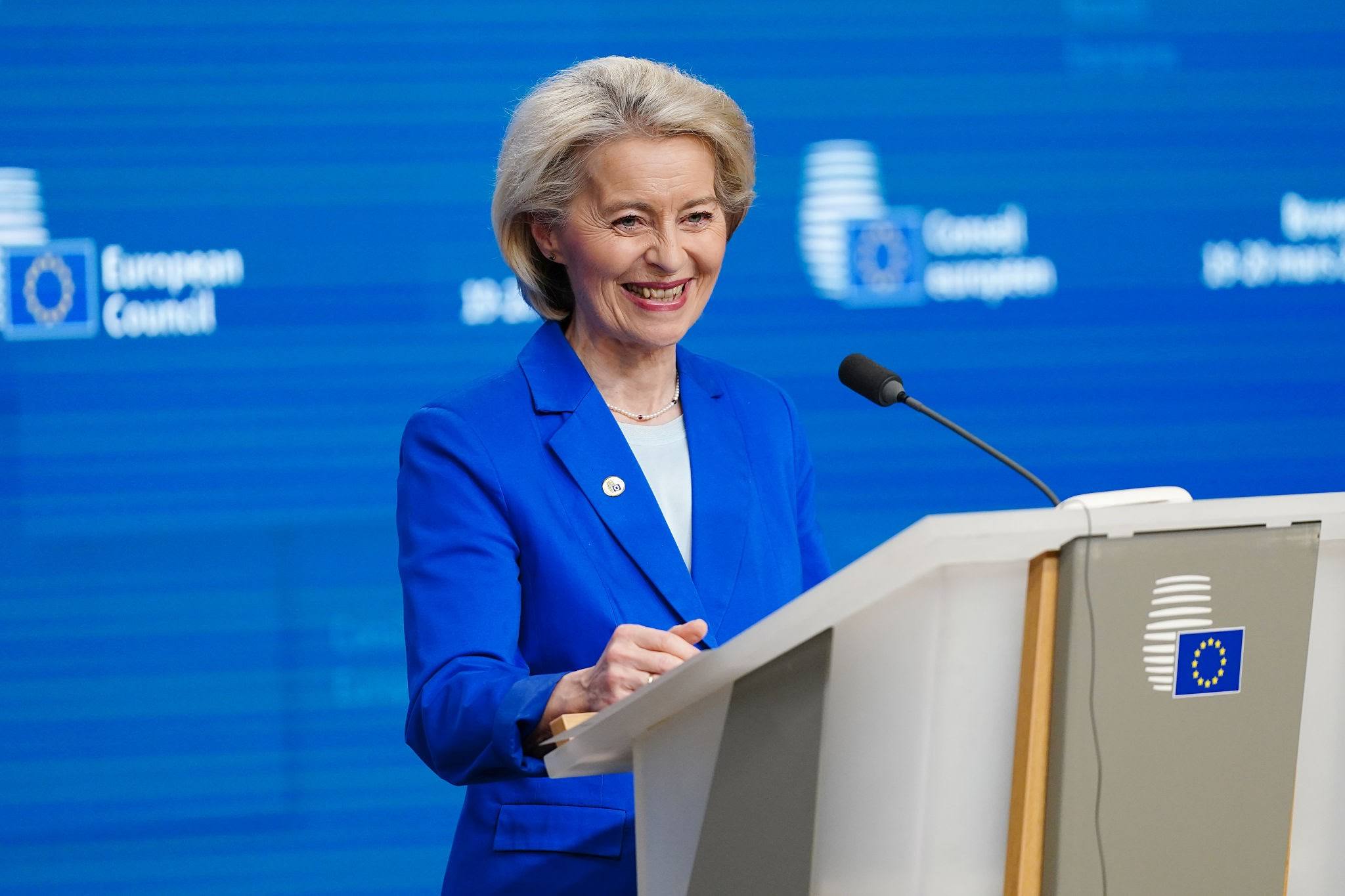 Von der Leyen: Az EU-nak „immunis demokráciára” van szüksége Orbán bukása után