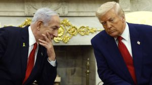 Jeffrey Sachs: Netanjahu egy „katasztrófa”, aki belerángatta Trumpot az Irán elleni háborúba