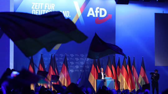 Egy George Soros által támogatott NGO alkotmányellenesnek minősítette Németország legnépszerűbb pártját