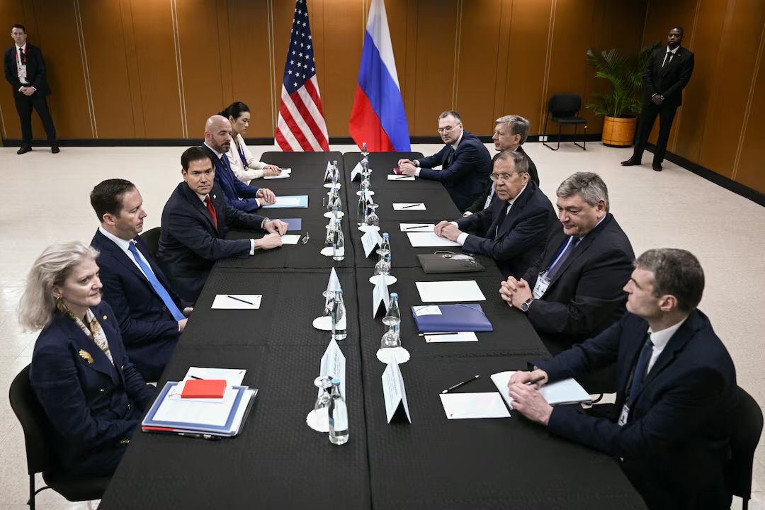 Lavrov és Rubio tárgyalásokat folytatott Manilában